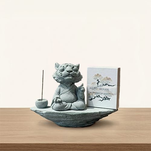 Tiger Tabletop Ritual Set